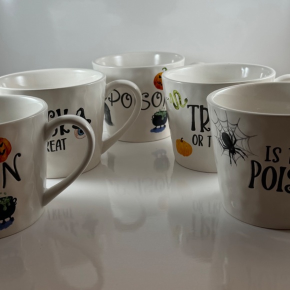 Halloween mugs - Picture 3 of 4